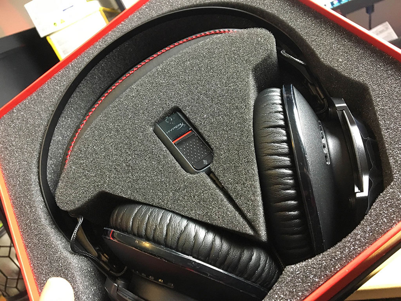 Illustration for article titled The Kingston HyperX Cloud Revolver Headset Is Almost Too Metal